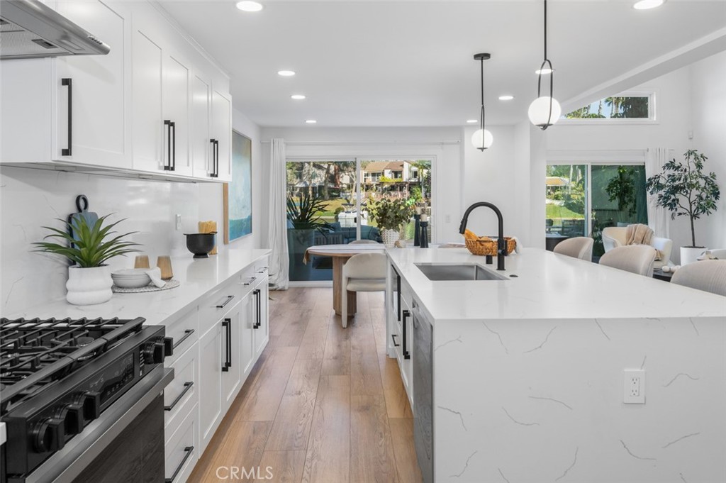 22526 Lake Forest Lane