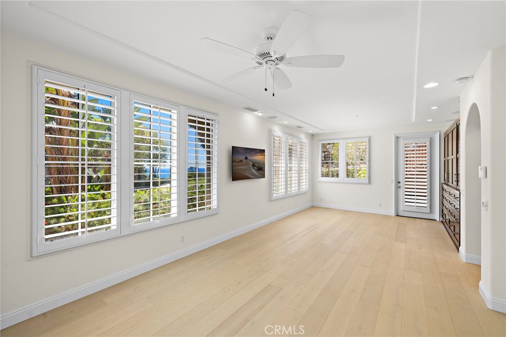 150 Sidney Bay