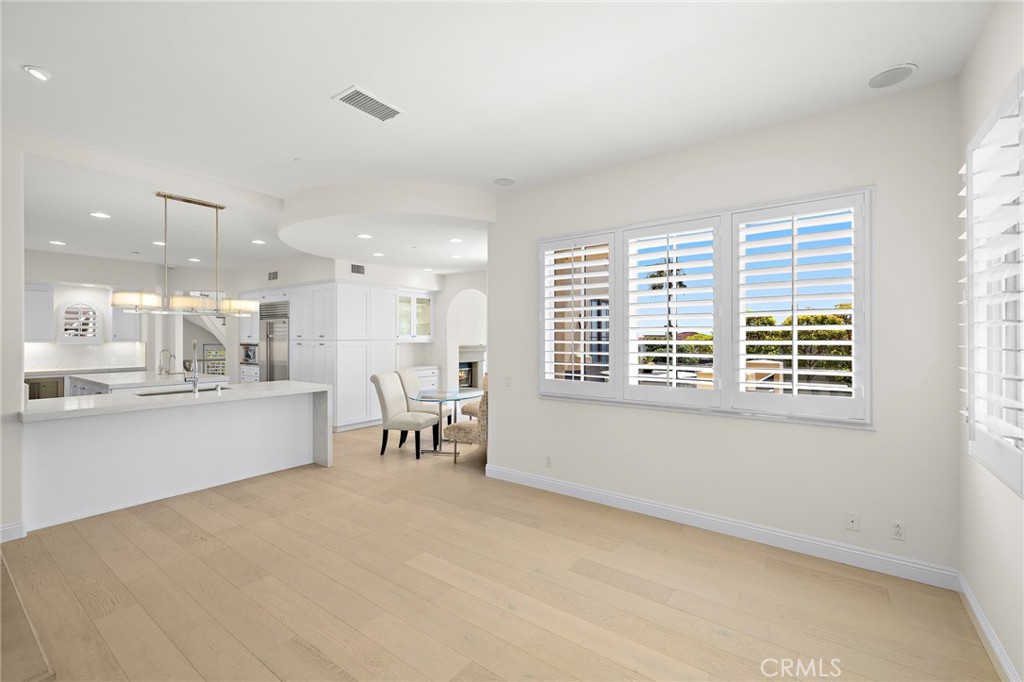 150 Sidney Bay