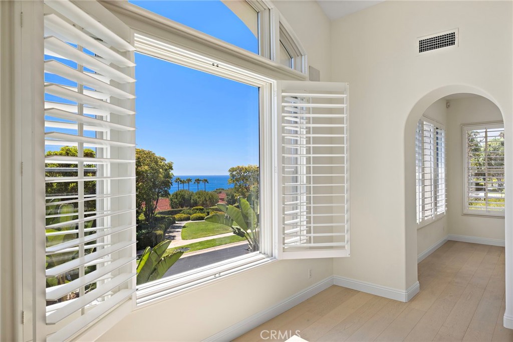 150 Sidney Bay