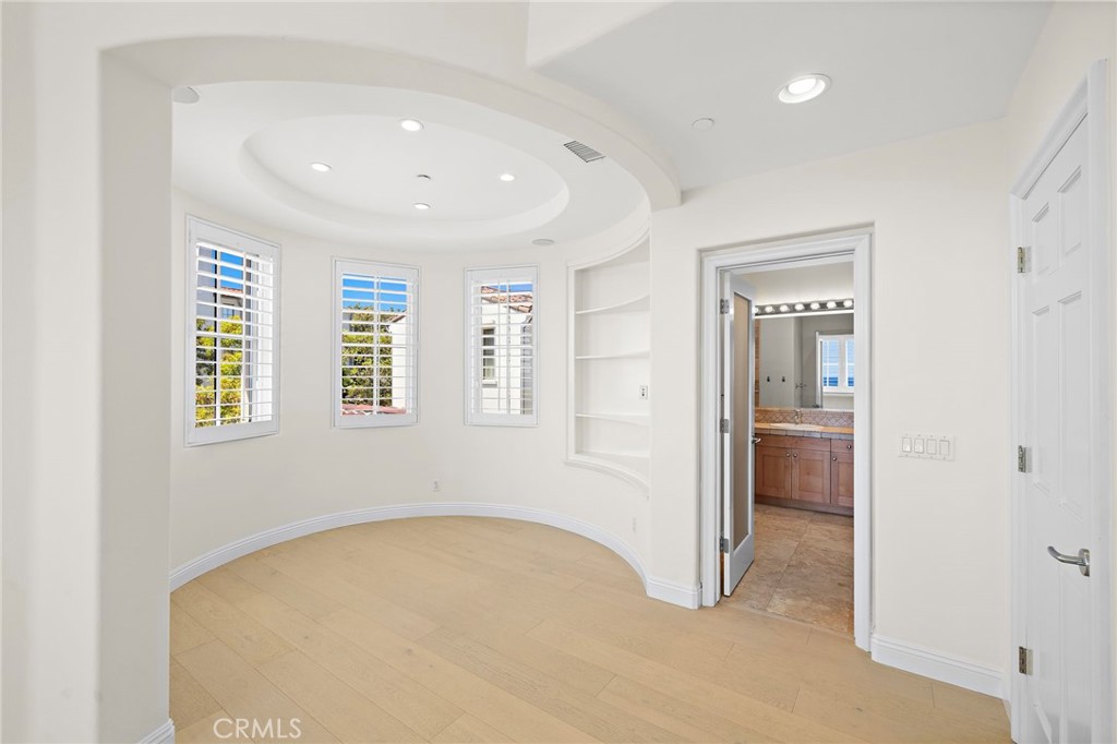 150 Sidney Bay