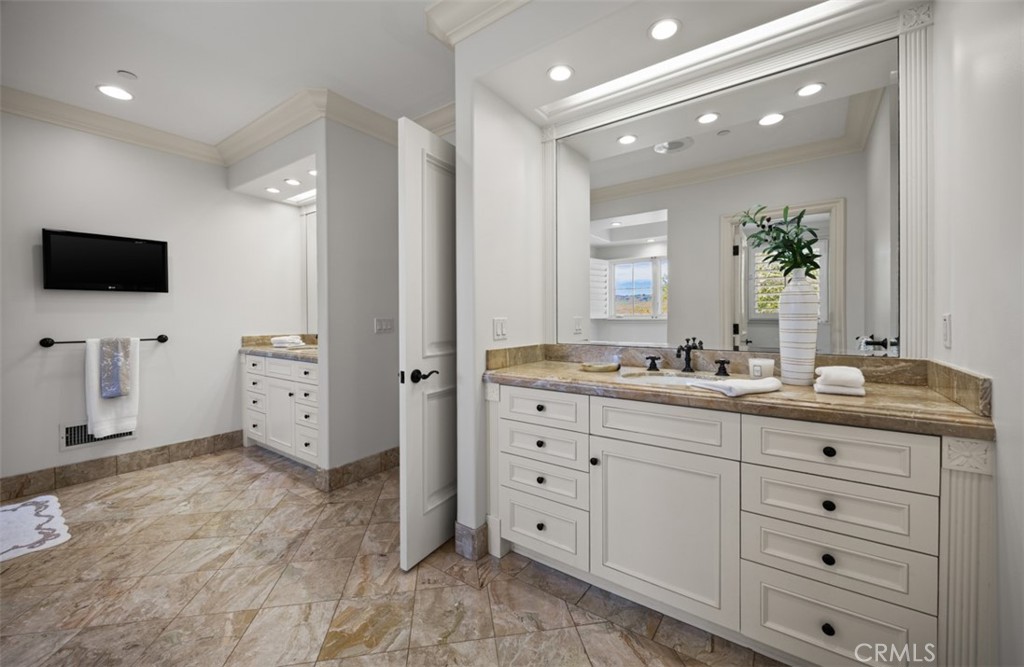4 Clearview