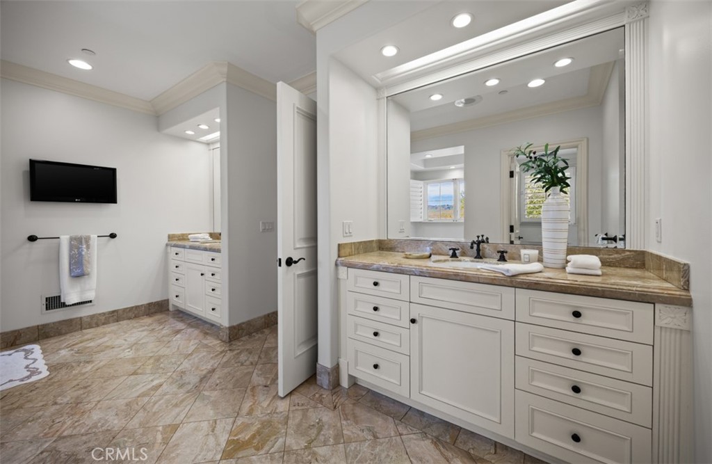 4 Clearview