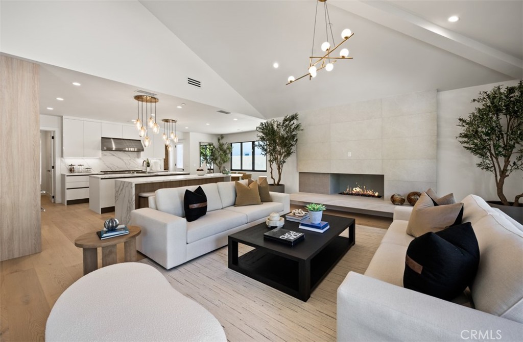 1312 Dover Drive