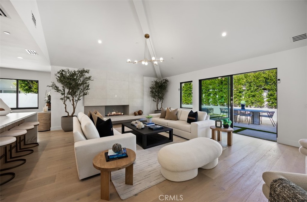 1312 Dover Drive