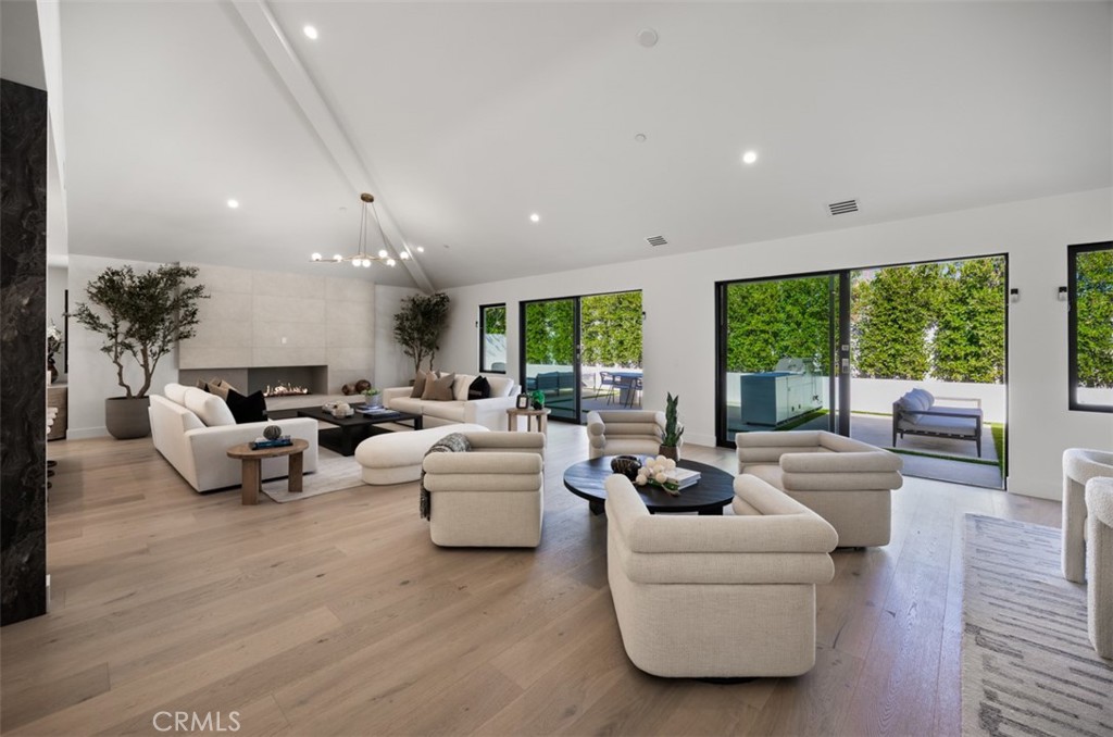 1312 Dover Drive