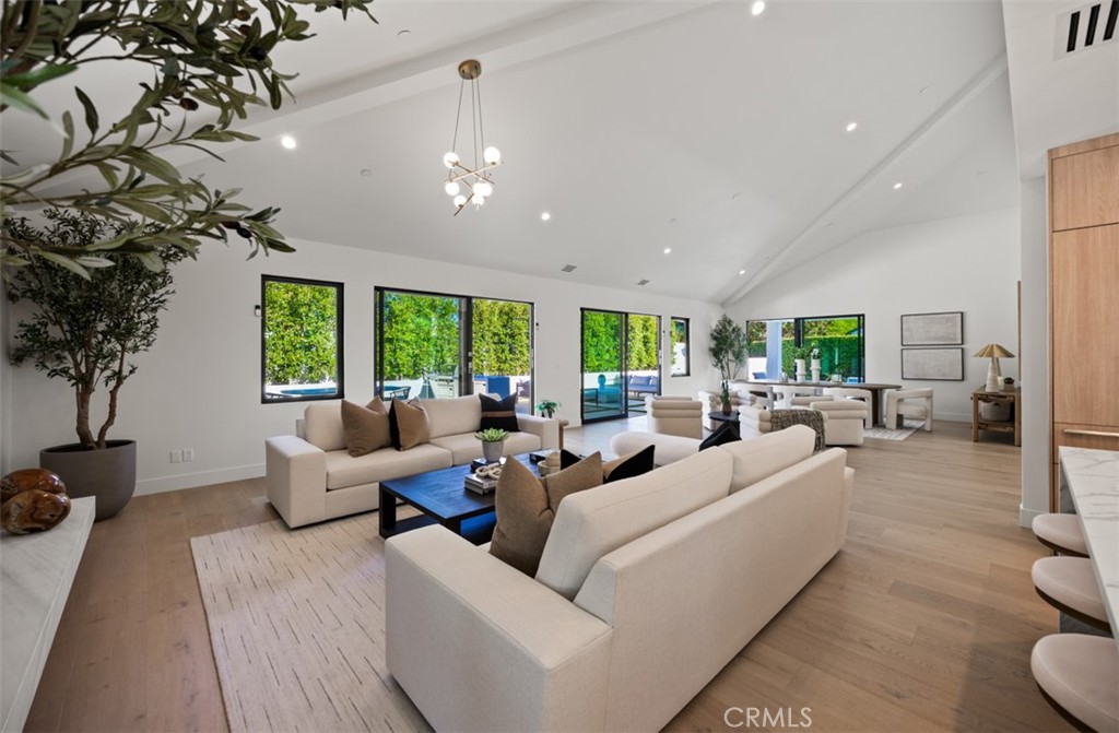 1312 Dover Drive
