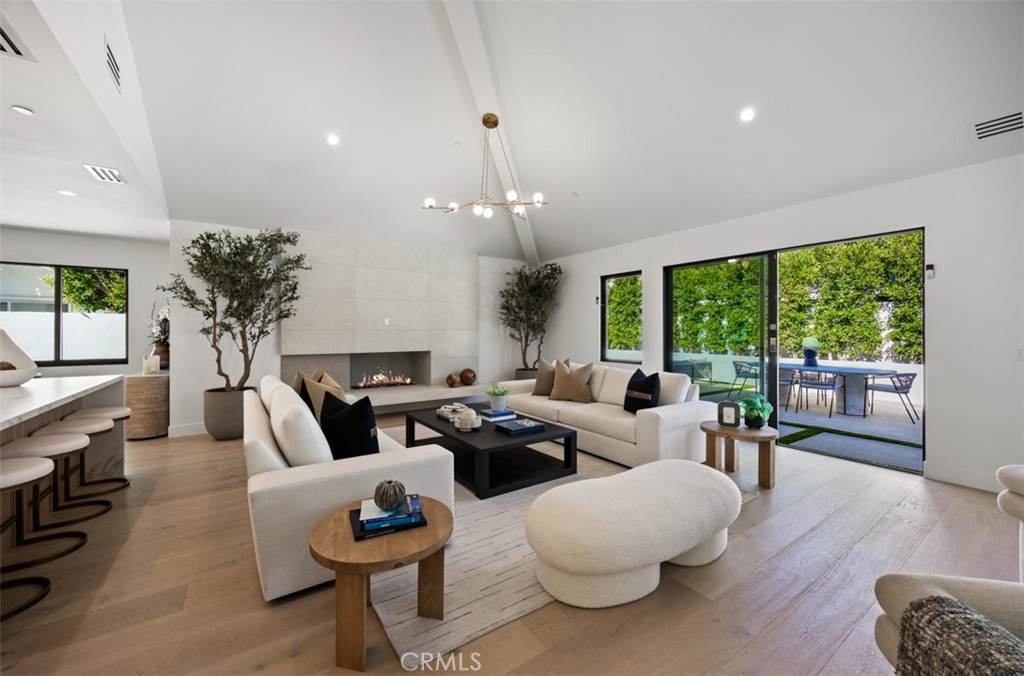1312 Dover Drive