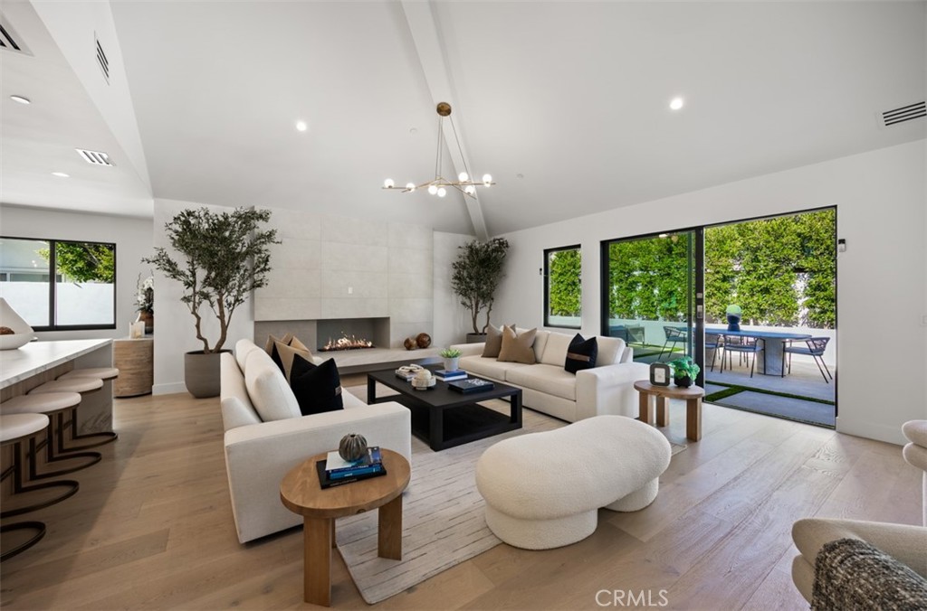 1312 Dover Drive