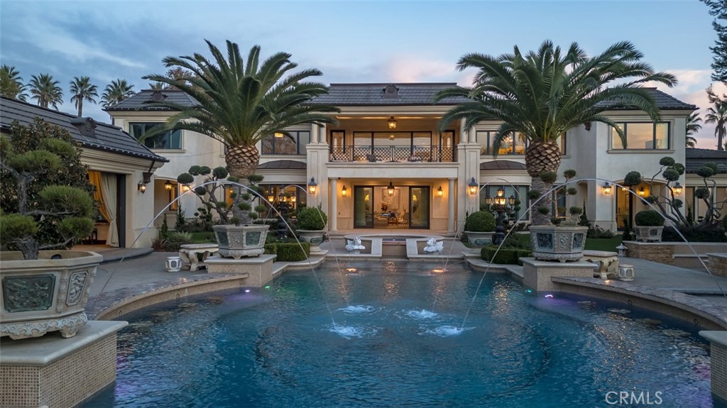 61 Palm Hill Lane