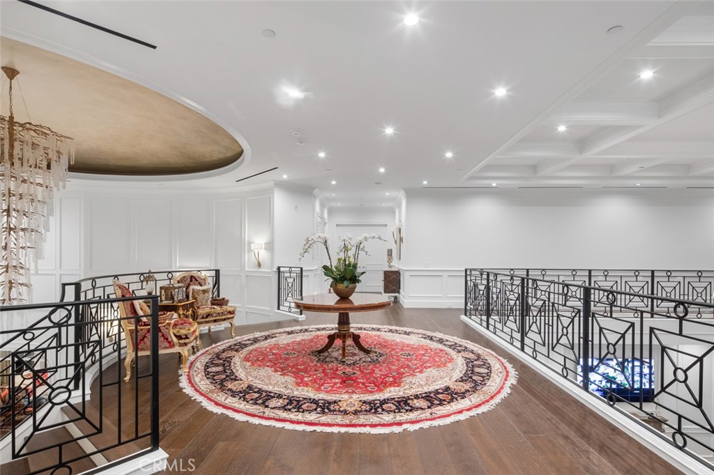 61 Palm Hill Lane