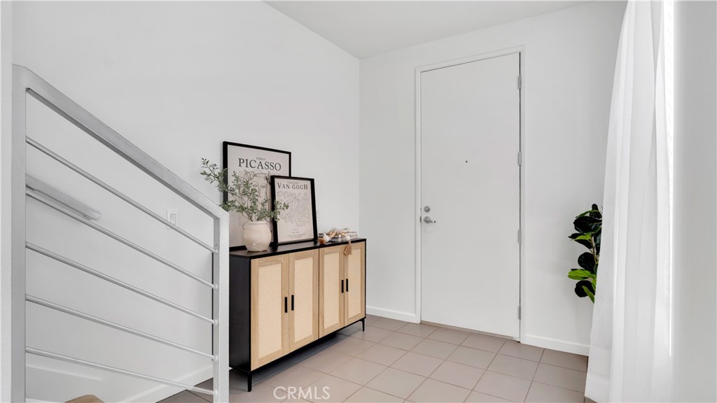 247 E Jeanette