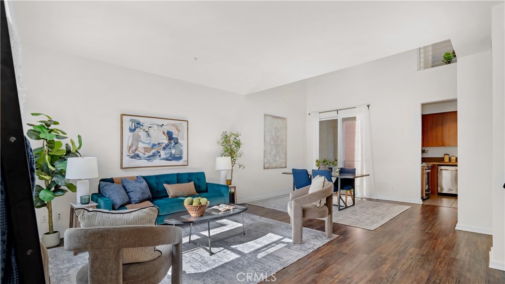 247 E Jeanette