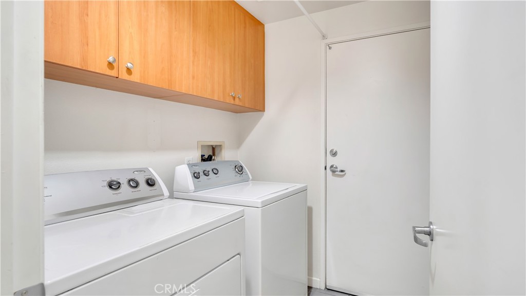 247 E Jeanette