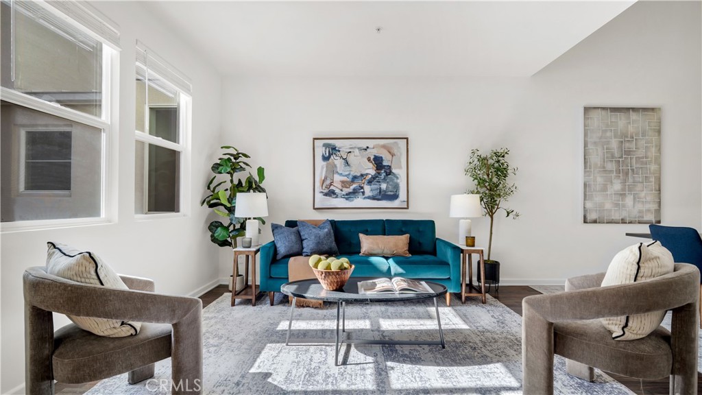 247 E Jeanette