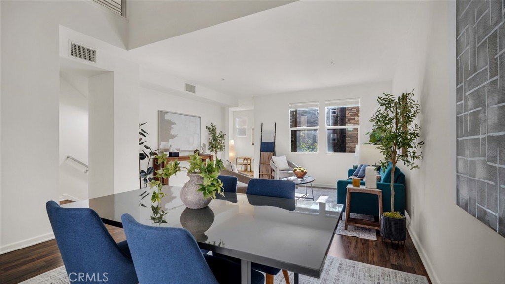 247 E Jeanette