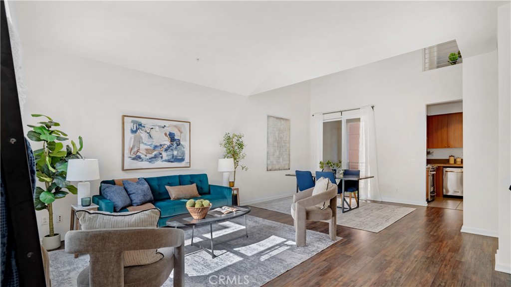 247 E Jeanette