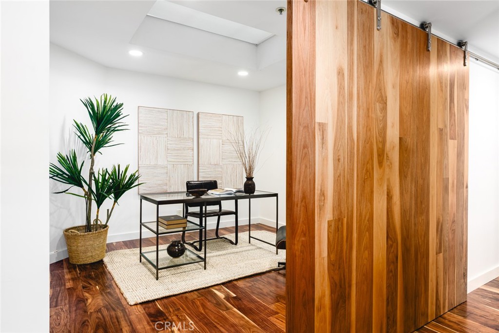 280 Cagney Lane 301