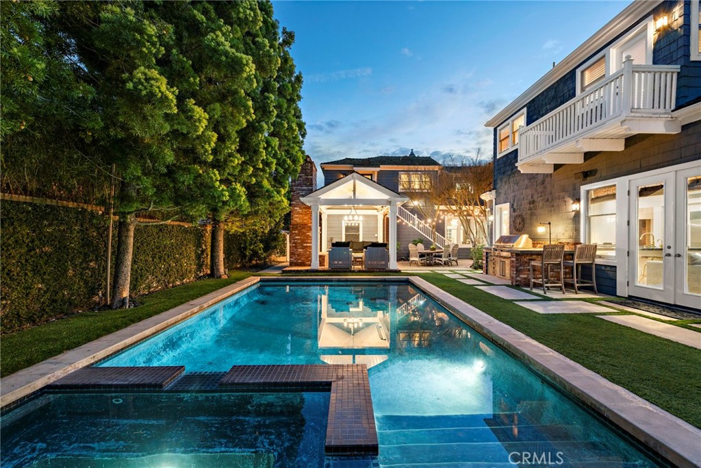 20 Cape Danbury