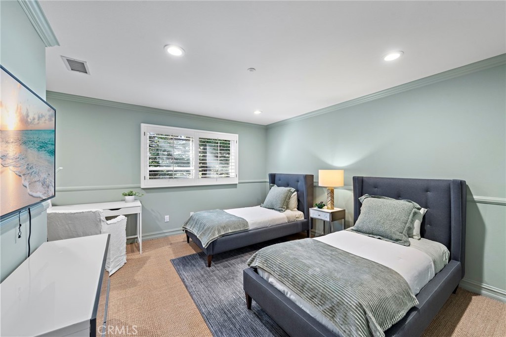 20 Cape Danbury