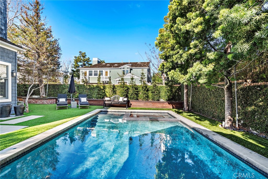 20 Cape Danbury