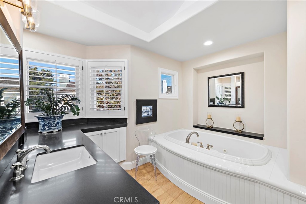 20 Cape Danbury