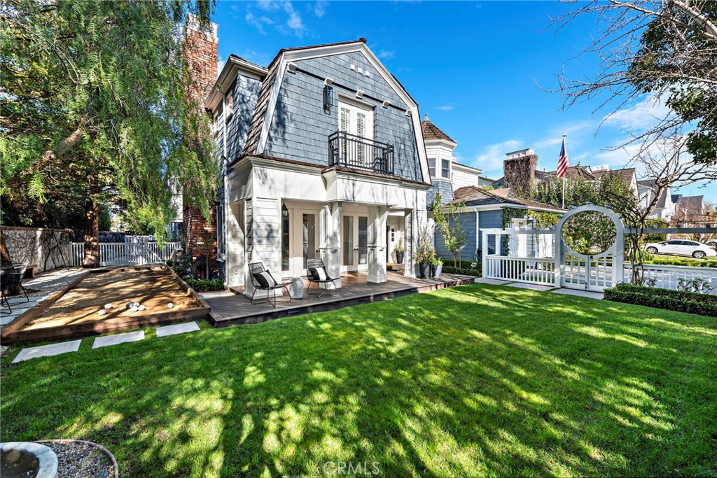 20 Cape Danbury