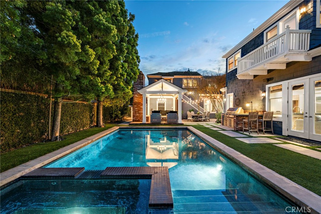 20 Cape Danbury