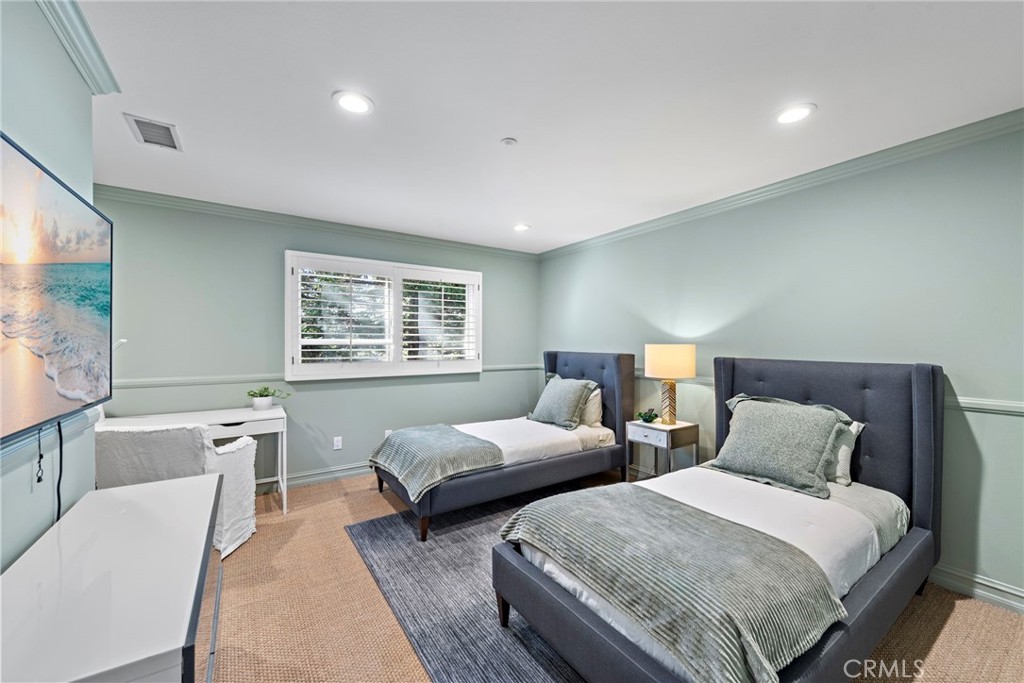 20 Cape Danbury