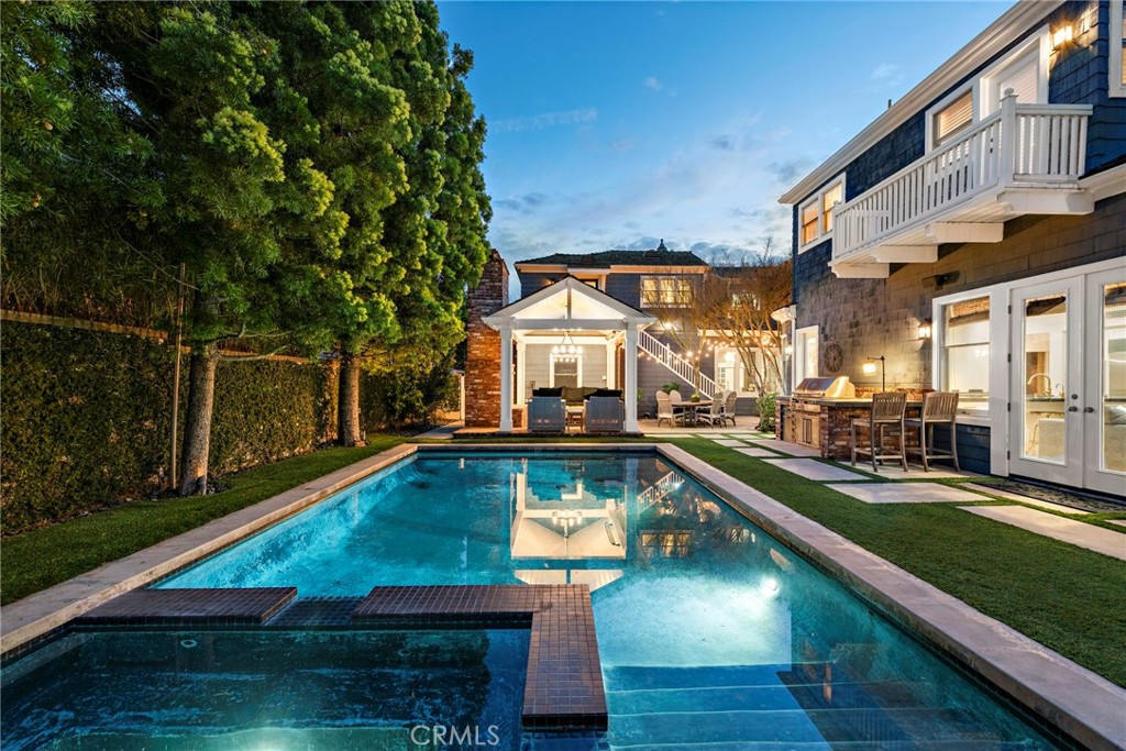 20 Cape Danbury