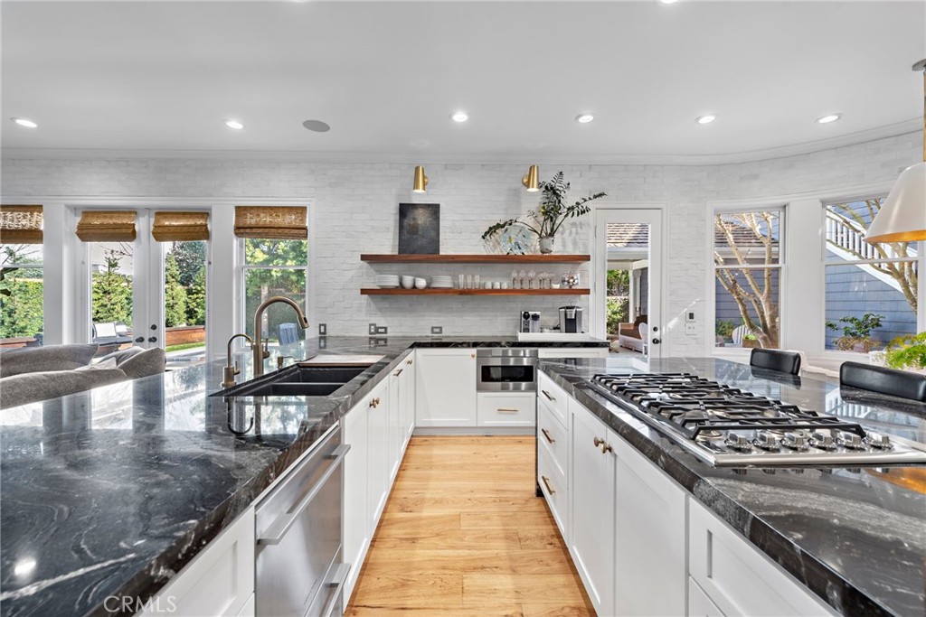 20 Cape Danbury