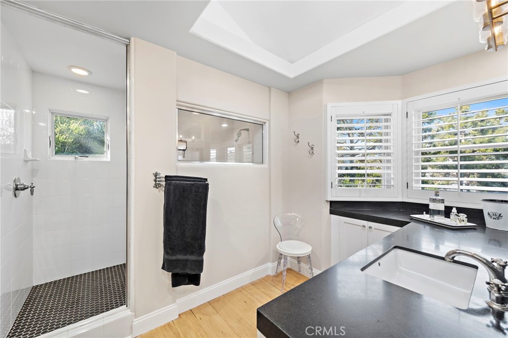 20 Cape Danbury
