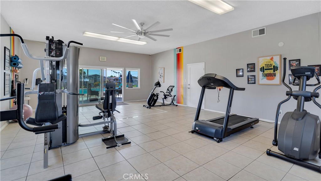 15621 Beach Blvd, Spc 91
