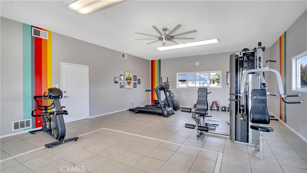 15621 Beach Blvd, Spc 91