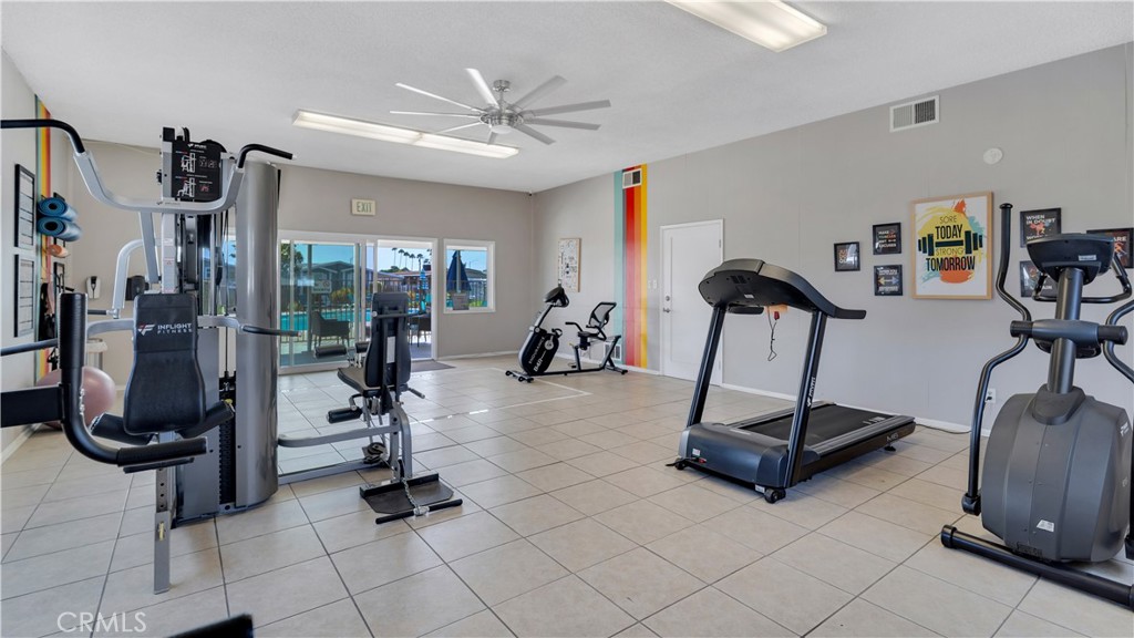 15621 Beach Blvd, Spc 91
