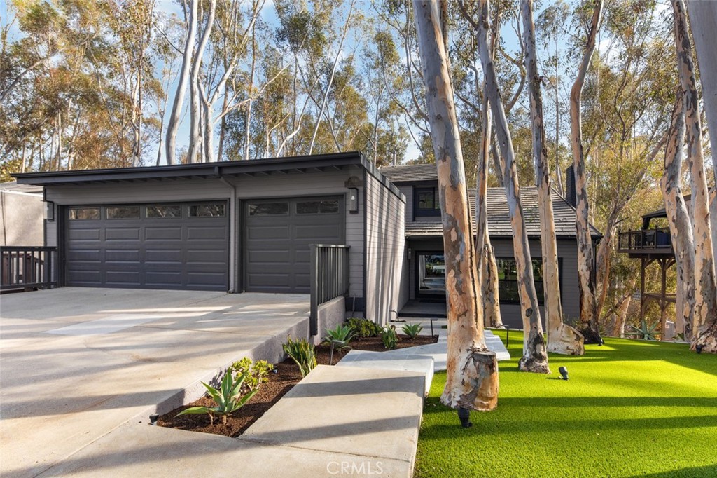 24946 Ravenswood