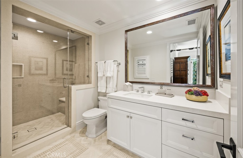 1 Ocean Bluff