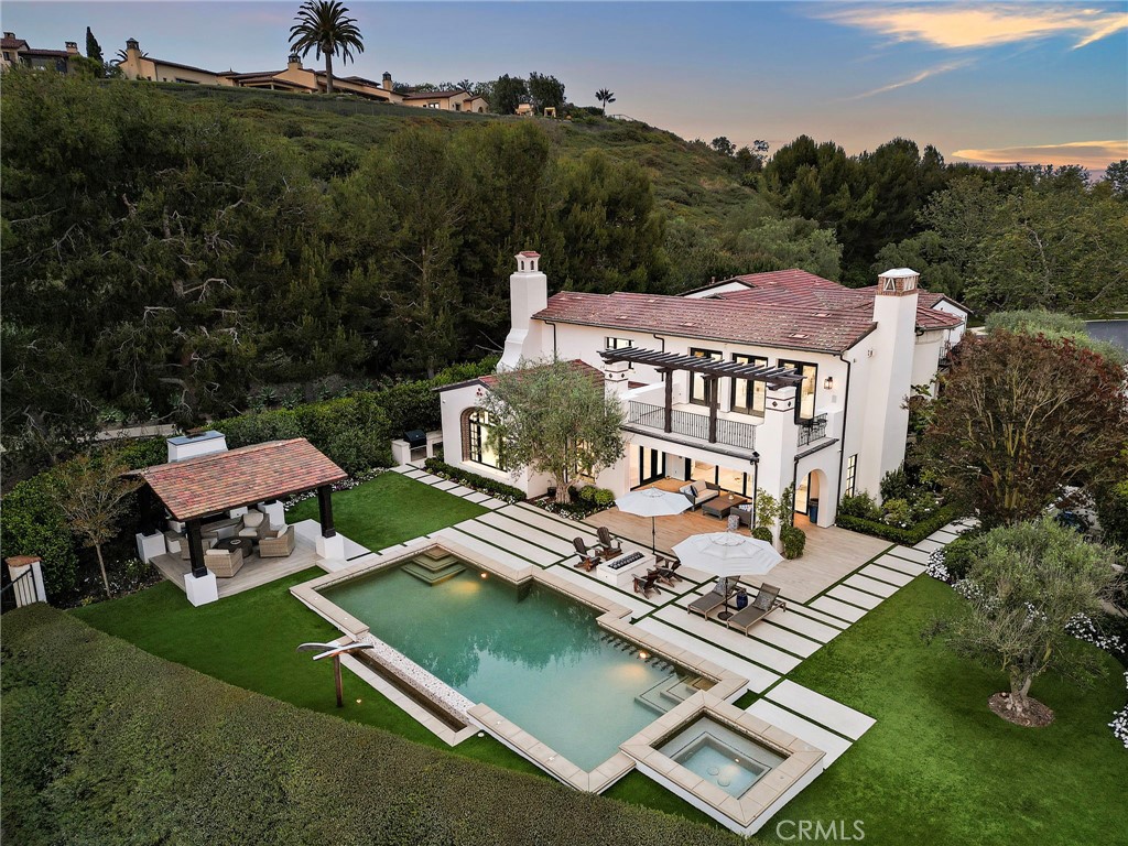 1 Ocean Bluff