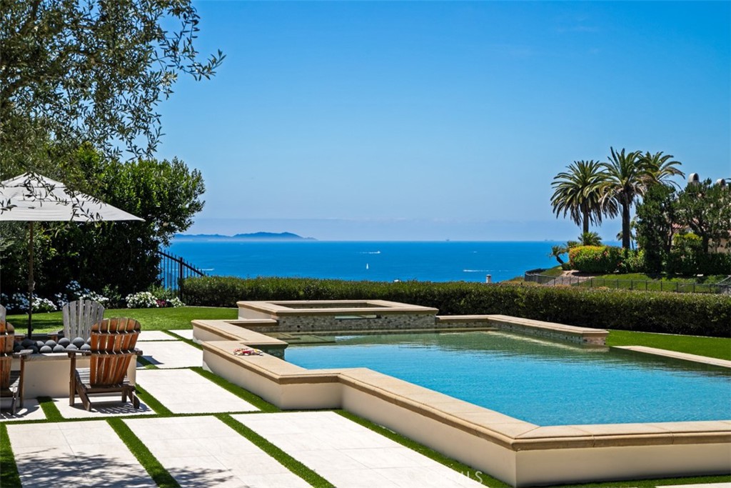 1 Ocean Bluff