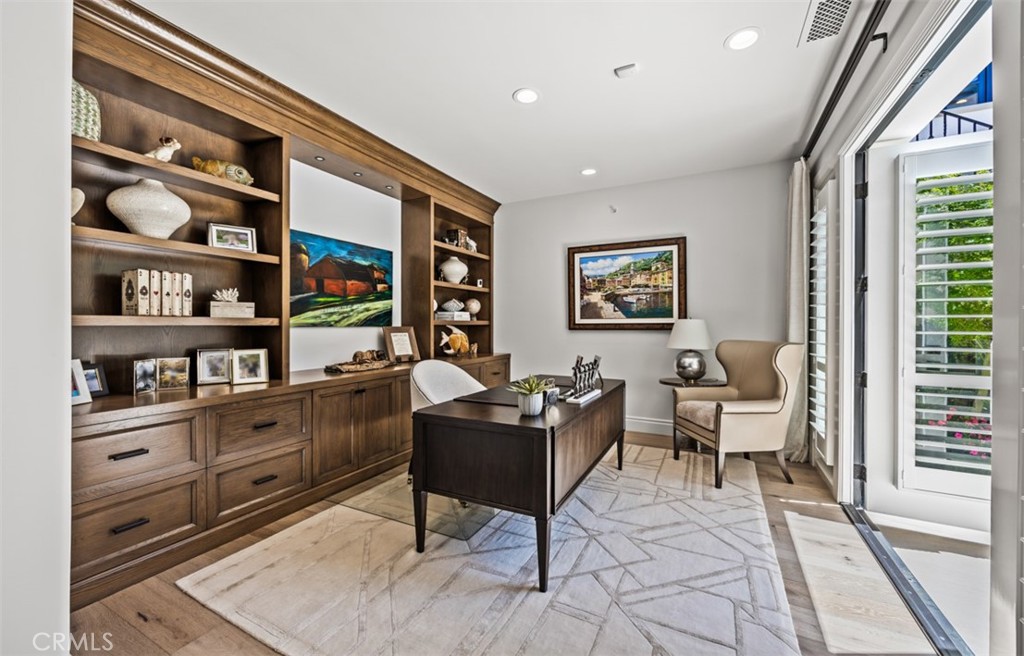 1 Ocean Bluff