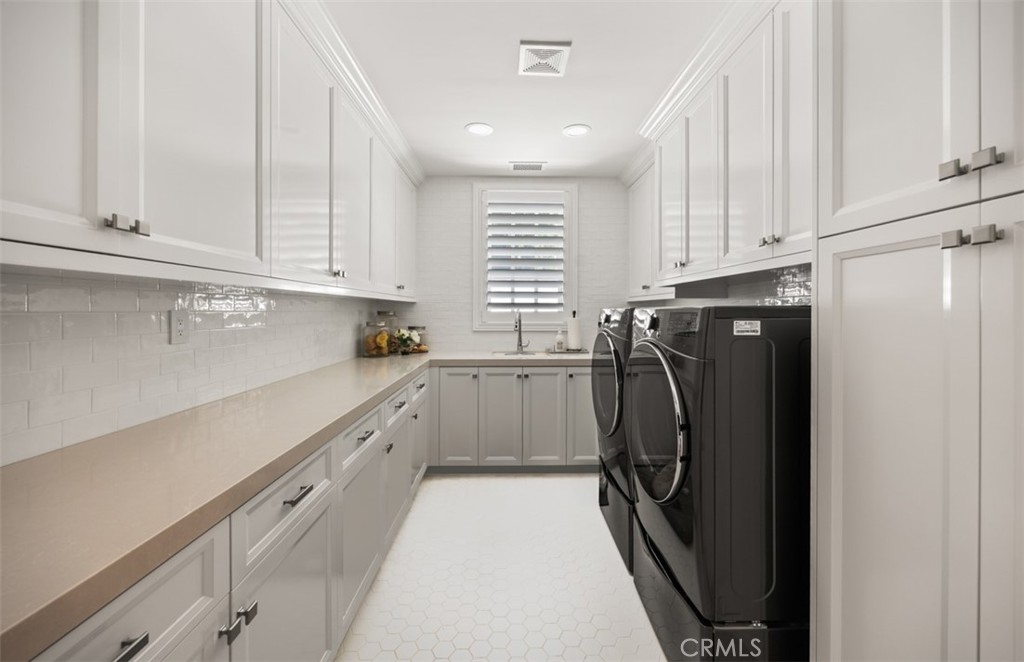 1 Ocean Bluff