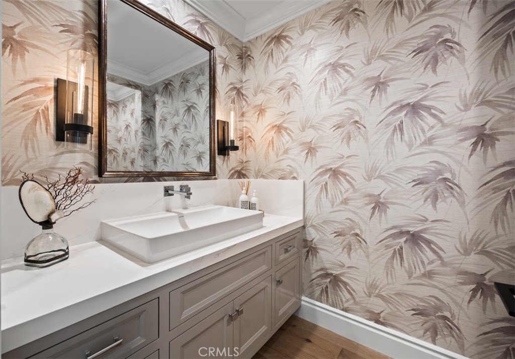 1 Ocean Bluff