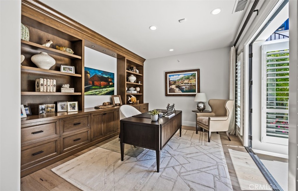 1 Ocean Bluff