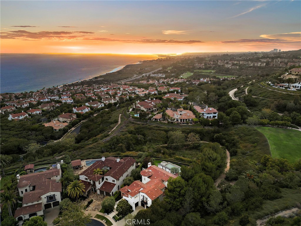 1 Ocean Bluff