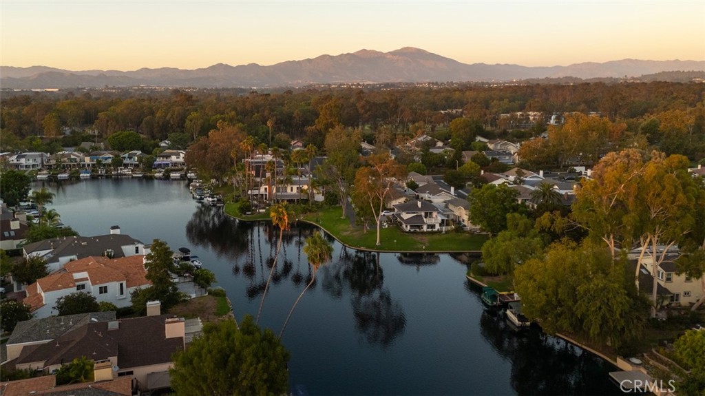 22627 Lakeside Lane