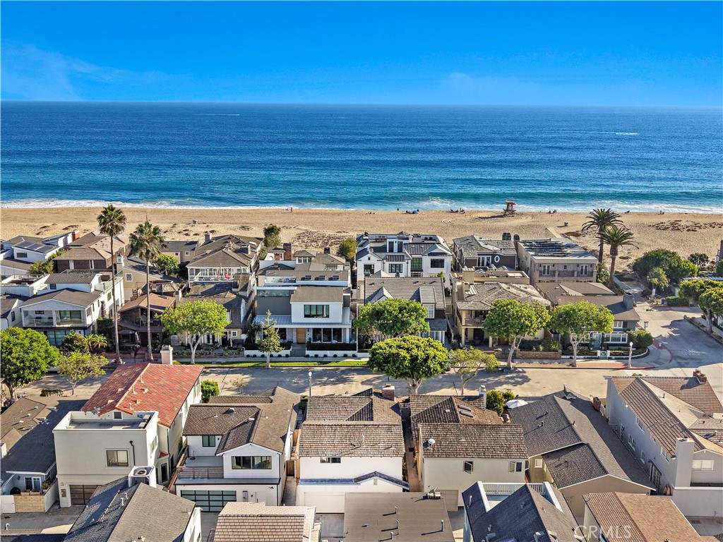 2012 E Ocean Boulevard