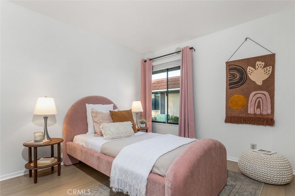 23475 Los Grandes