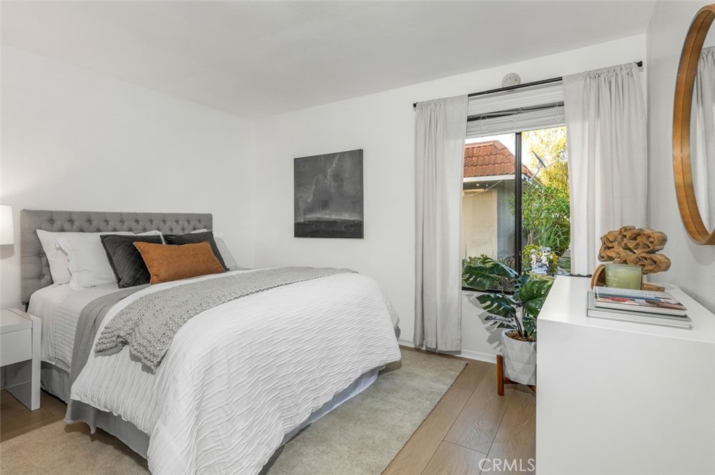 23475 Los Grandes