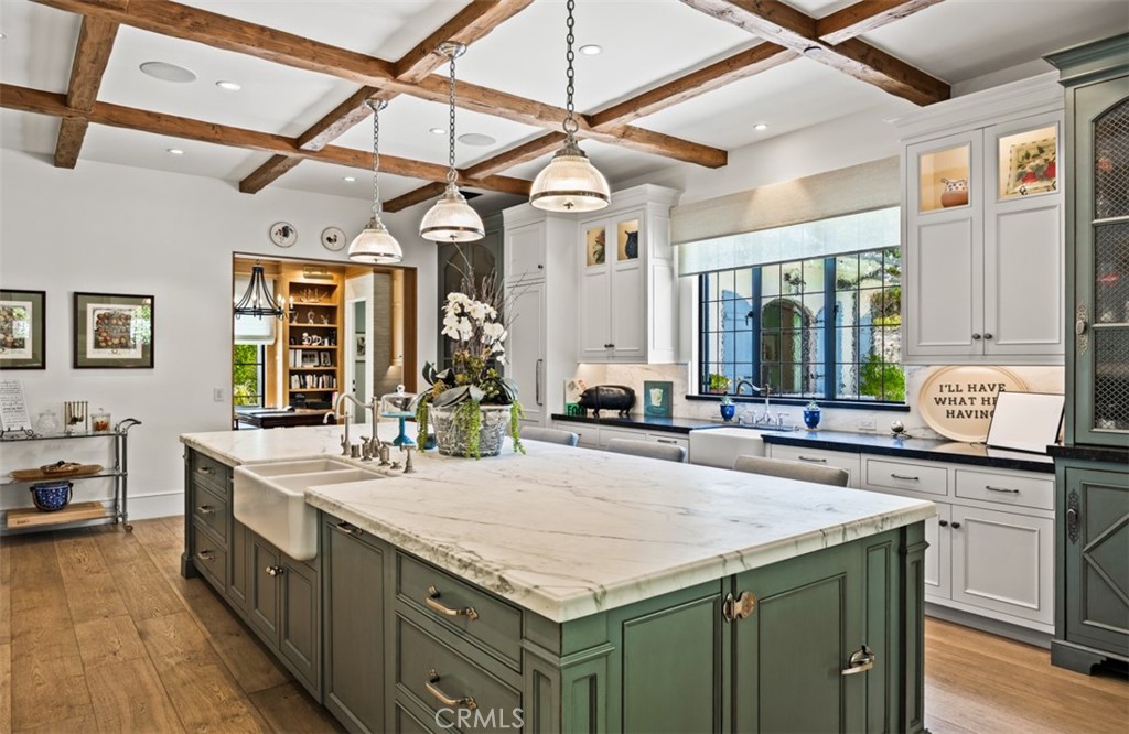 7 Oakmont Lane