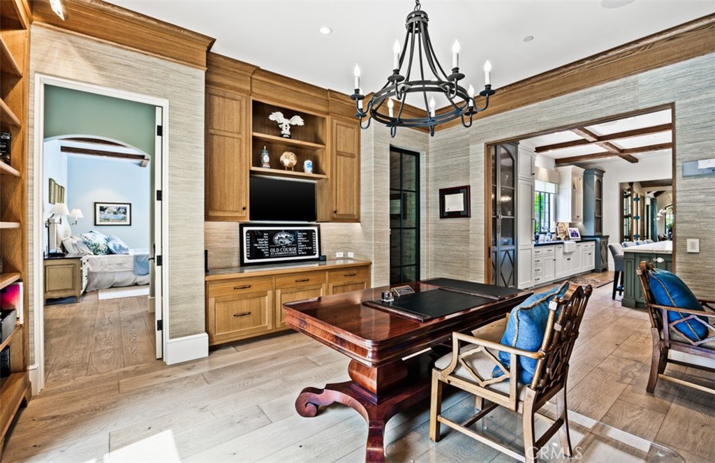 7 Oakmont Lane
